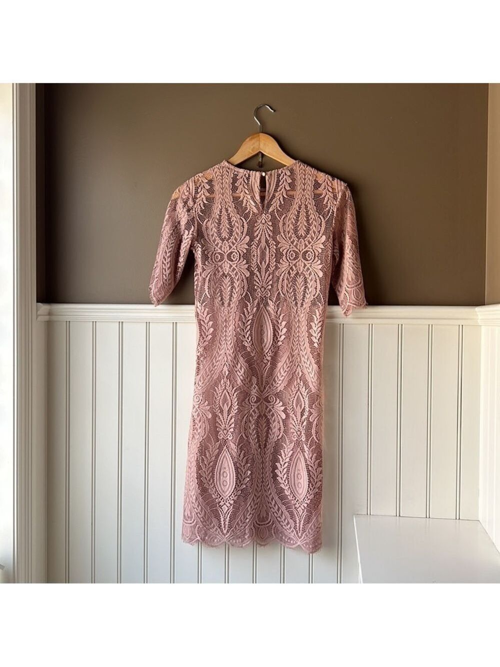 Suzy SHIER Dusty Rose Open Knit Fringe Bodycon Dress Size Small